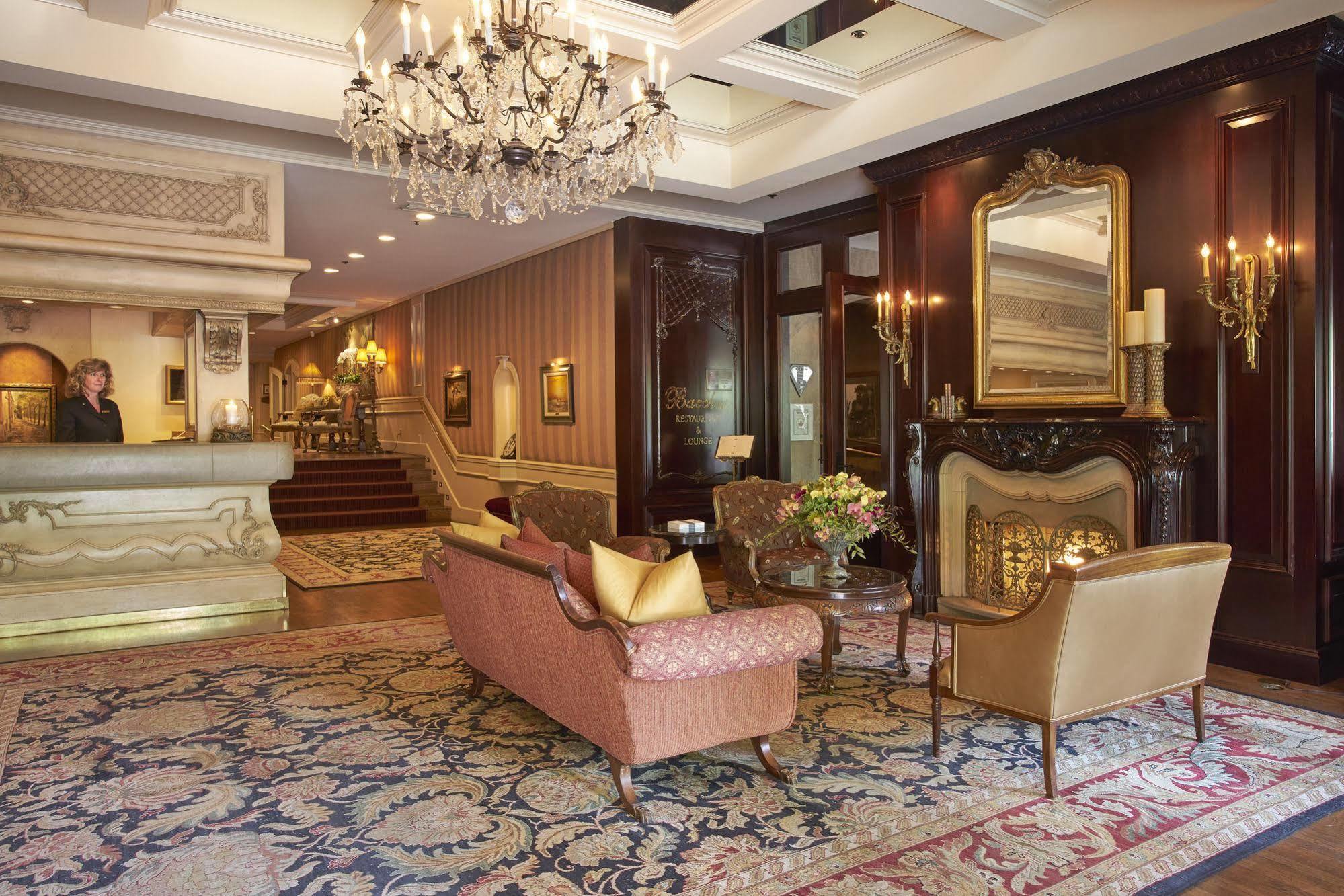 Wedgewood Hotel & Spa - Relais & Chateaux Vancouver Exteriér fotografie The lobby of the hotel